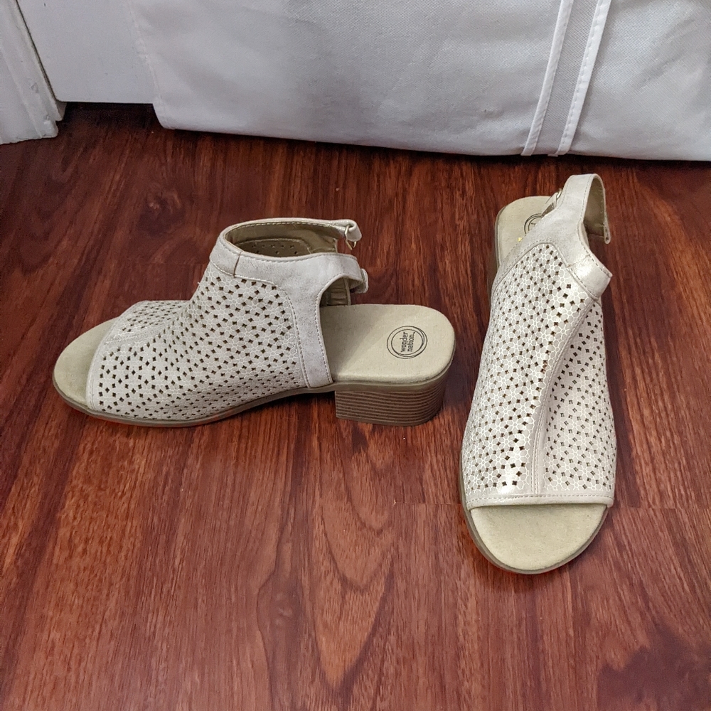 Nude sandals